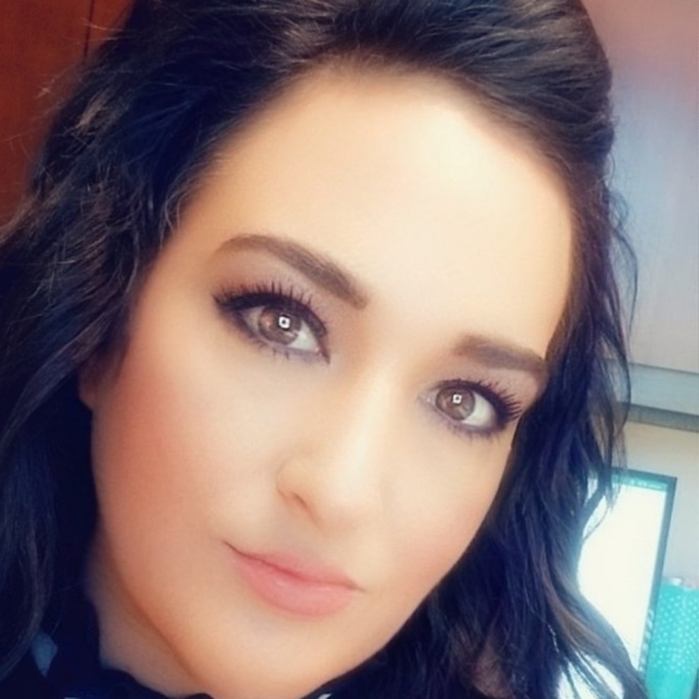 Meet your Posher, Valerie